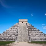 Krvavé rituály Aztéků zahrnovaly i kanibalismus. Oběti musely mnoho vytrpět