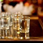 Oheň v krku. Tyto nejsilnější alkoholické nápoje pijte jen na vlastní nebezpečí