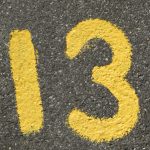 Trpíte triskaidekafobií? Obavy z čísla 13 mají dlouhou historii. Ale kde se vzaly?