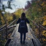 Jak být na cestách vždy v bezpečí: Důležité tipy pro sólo cestovatelky