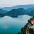 Nejkrásnější jezera Evropy: Křišťálově čisté vody pro osvěžení a relaxaci