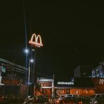 Chutná McDonald`s všude stejně? Uniformita není vždy cesta
