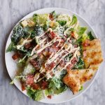 Cestujte s pomocí jídla: Poznejte ty nejlepší světové saláty