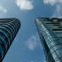 Dosáhnout až k nebi: Které mrakodrapy letos porostou nejvýš?